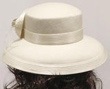 400-011 Ivory Wool Large Bow Hat